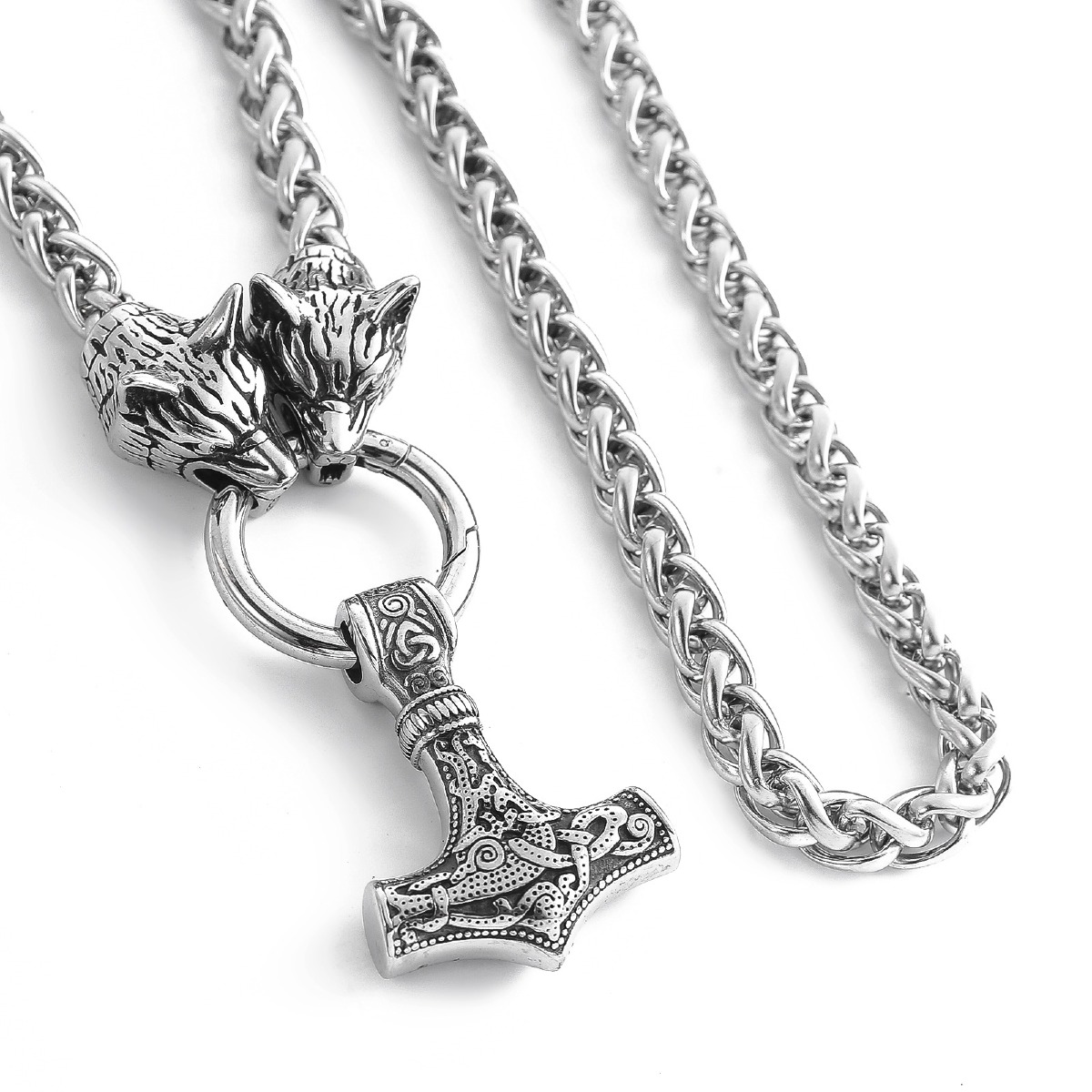 Stainless steel wolf hot sale head chain with mjolnir